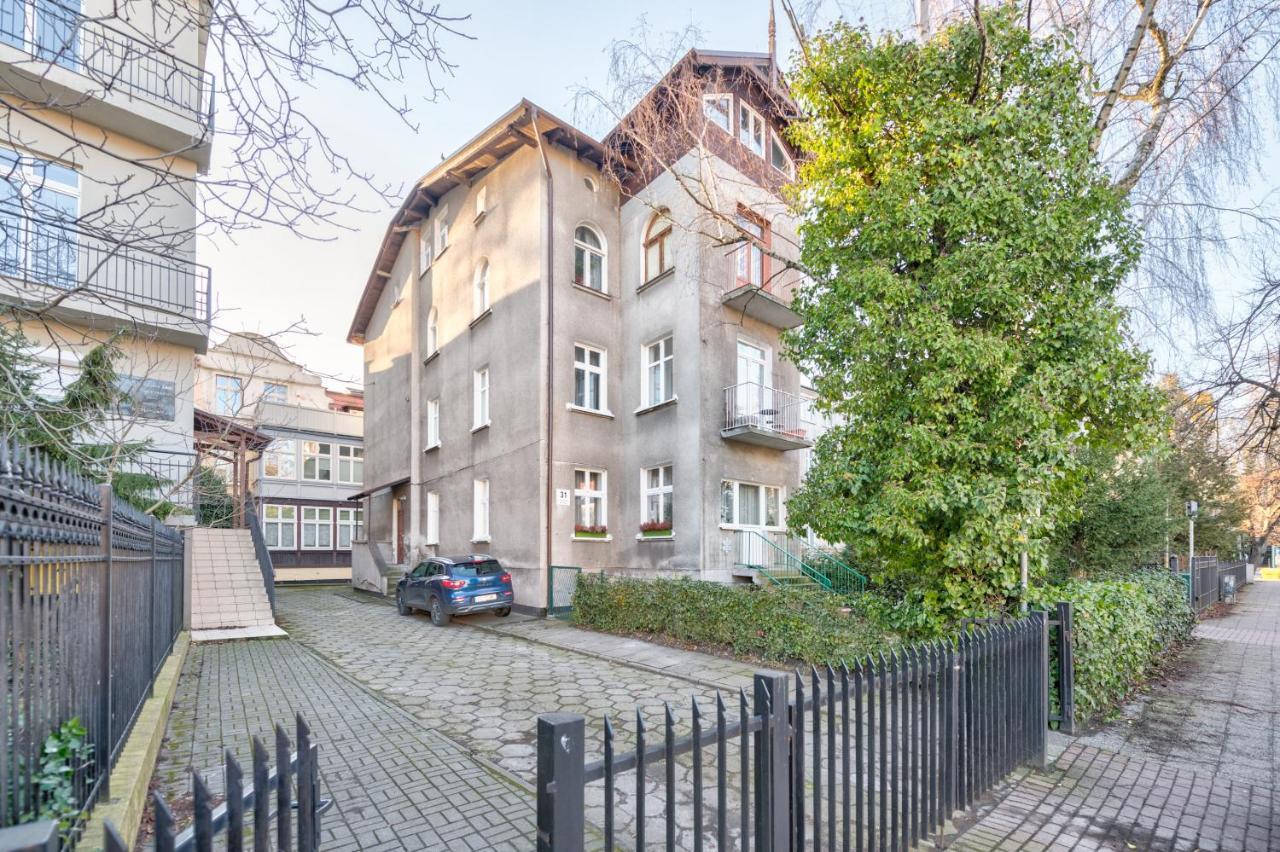 Dom & House - Apartamenty Kamienica Sopocka 150 Metrow Od Plazy Zoppot Exterior foto